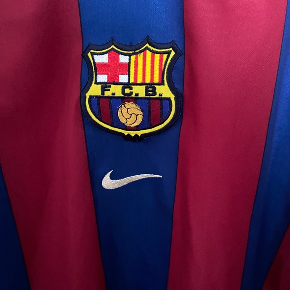 FC BARCELONA RIVALDO JERSEY VERY GOOD CONDITON - Picture 8 of 11